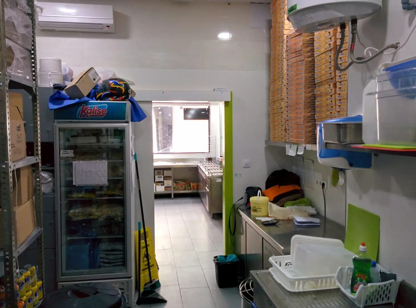 Cuina de Local en venda en Murcia amb Aire condicionat, Terrassa i Moblat