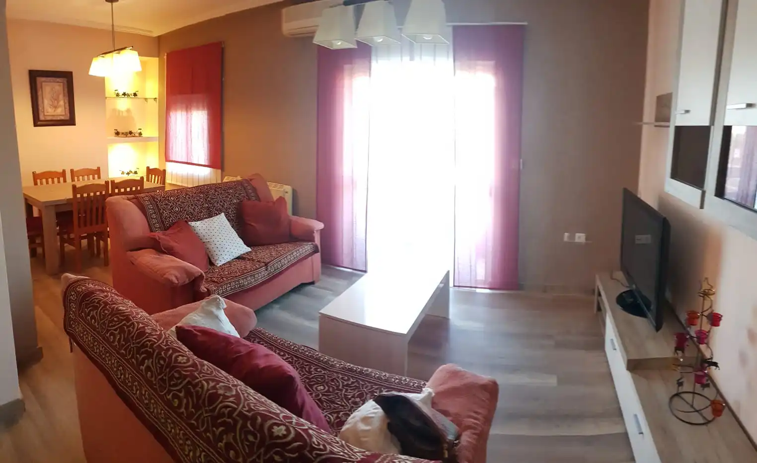 Sala de estar de Piso de alquiler en Cáceres con Aire acondicionado, Calefacción y Terraza