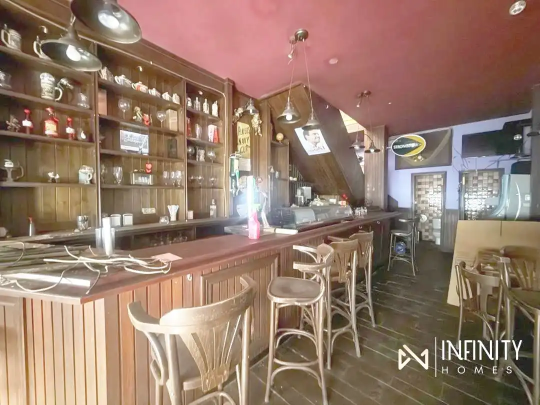 Business premises for sale in De Azkue Resurreccion Maria Kalea, imagen 4