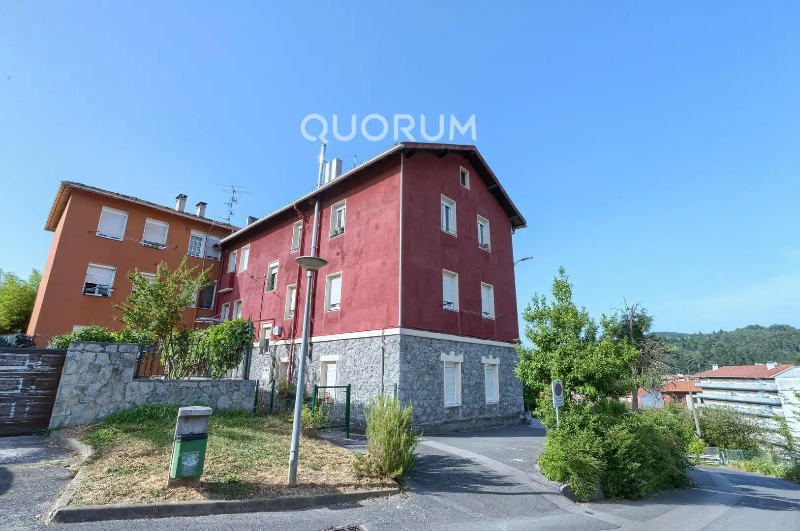 Außenansicht von Wohnung zum Verkauf in Arrigorriaga mit Parkett und Balkon