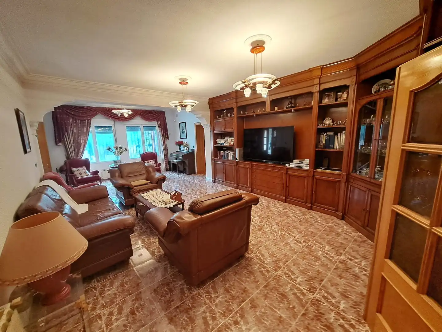 Living room of Houses for sale in L'Alfàs del Pi  with Air Conditioner, Heating and Private garden