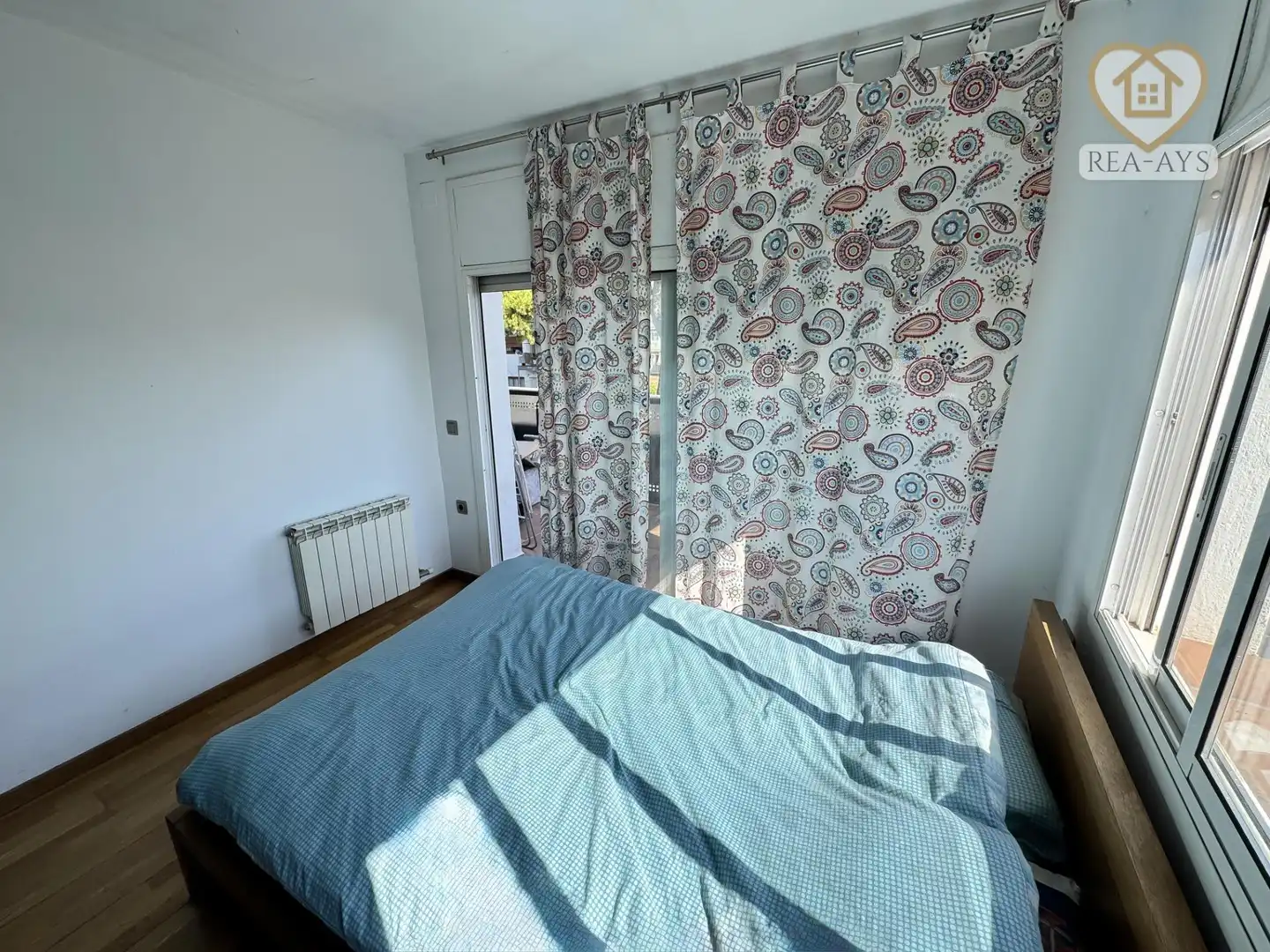 Habitación de Piso en venta en Castelldefels con Aire acondicionado, Calefacción y Parquet