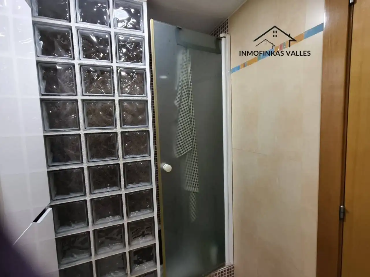 Wohnung zum Verkauf in Parets del Vallès mit Klimaanlage, Heizung und Terrasse