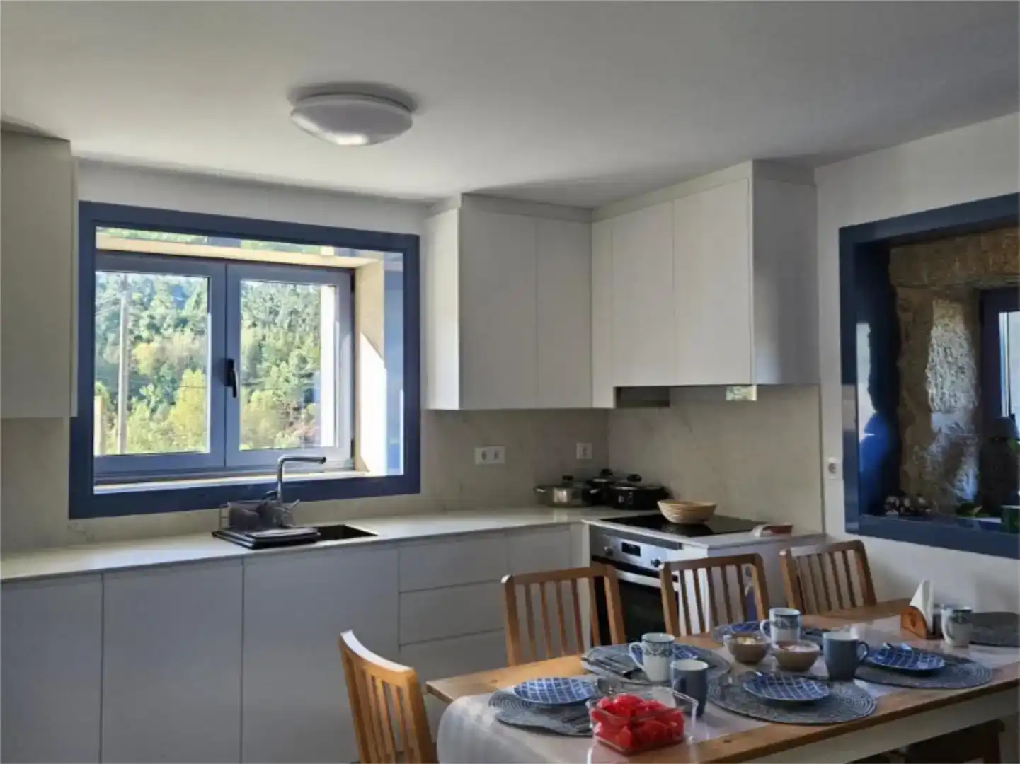 Cocina de Casa o chalet en venta en A Lama   con Jardín privado y Amueblado