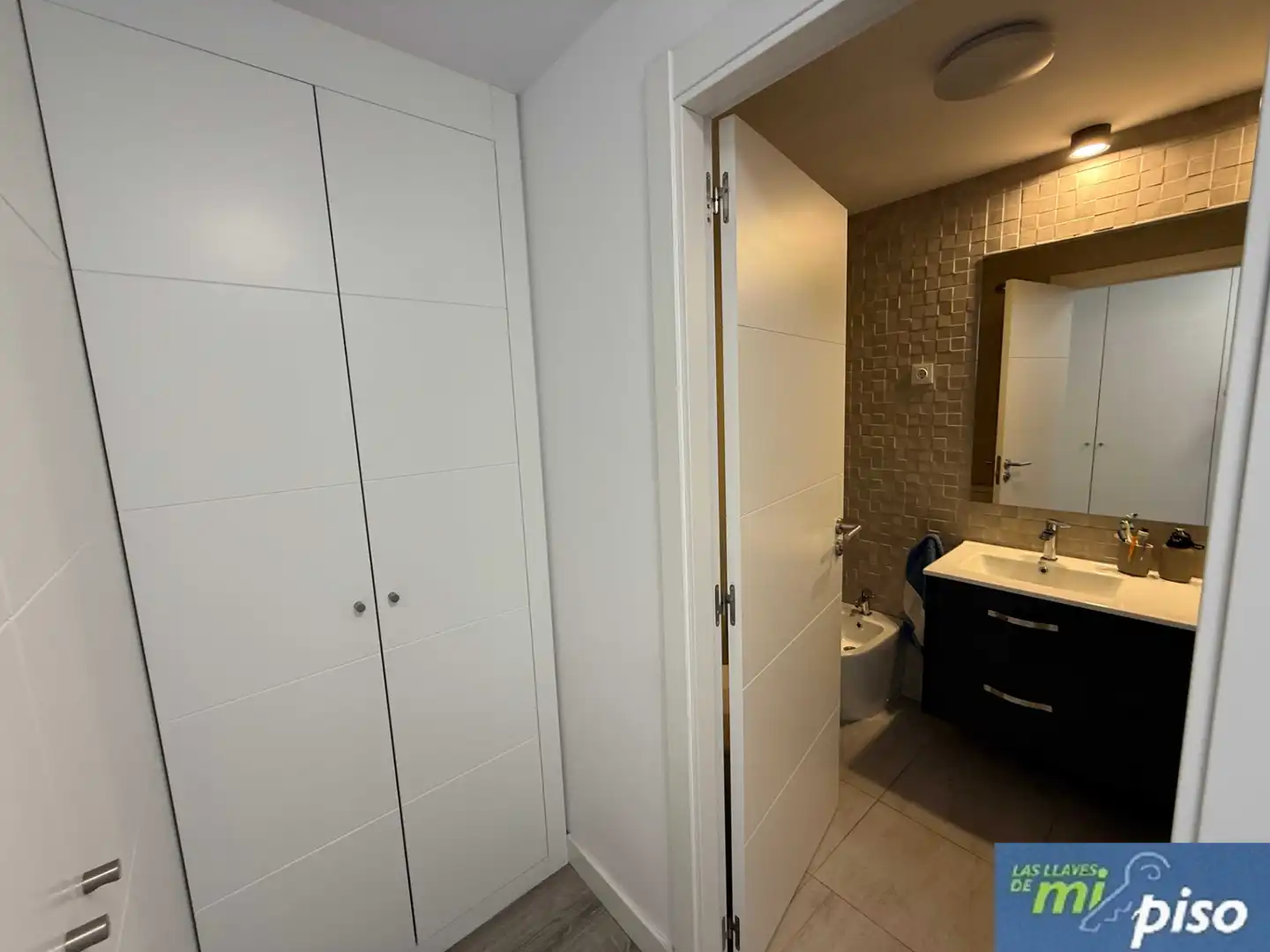 Badezimmer von Wohnung zum Verkauf in Valladolid mit Heizung, Privatgarten und Parkett