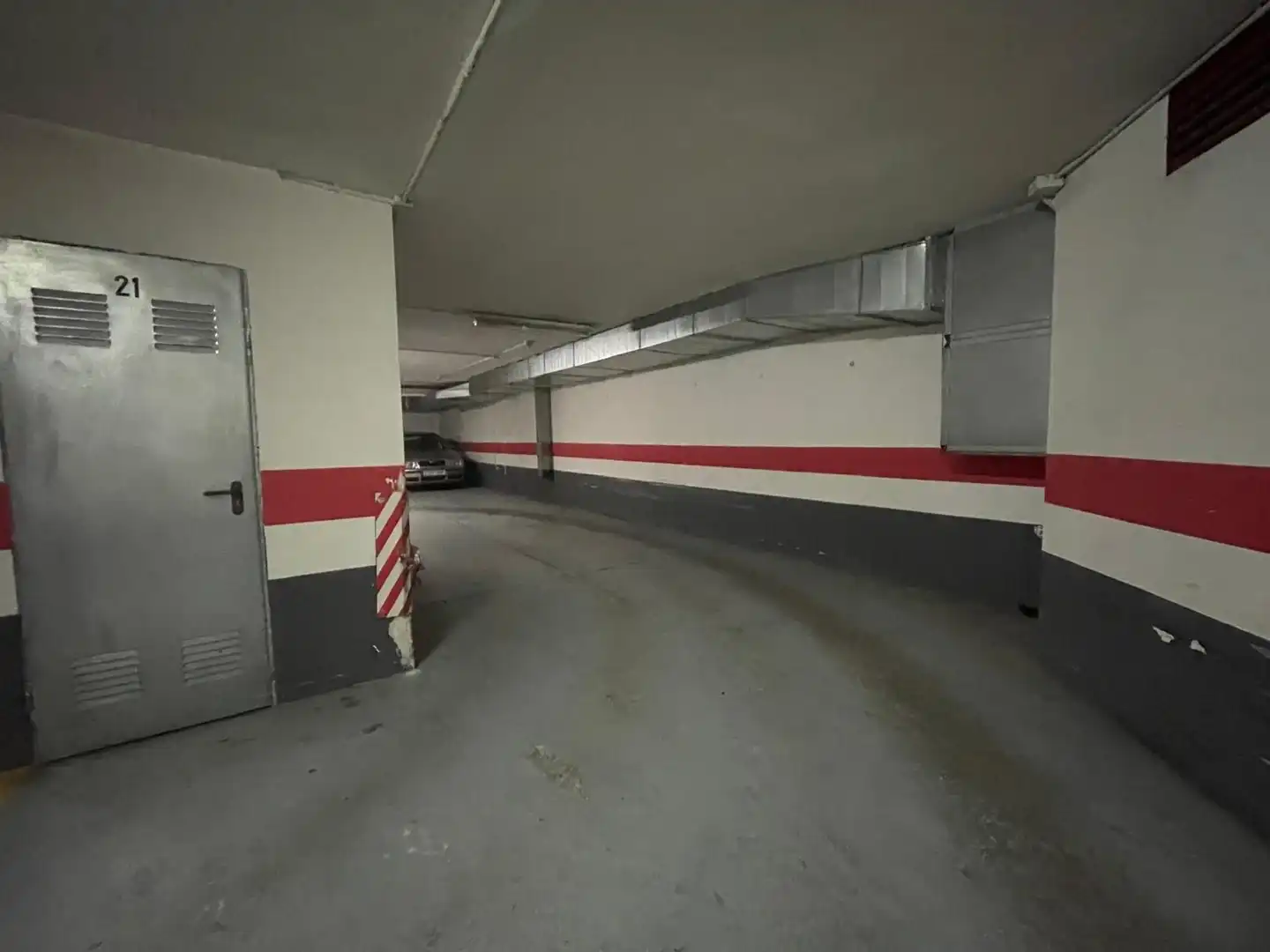 Parkplatz von Garage zum Verkauf in Zaragoza