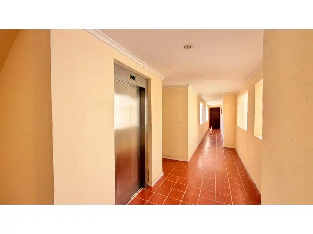 Apartments for sale in Torrevieja  with Air Conditioner, Swimming Pool and Furnished