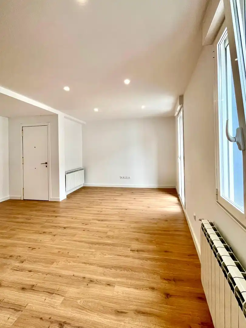Sala d'estar de Apartament en venda en Universidad