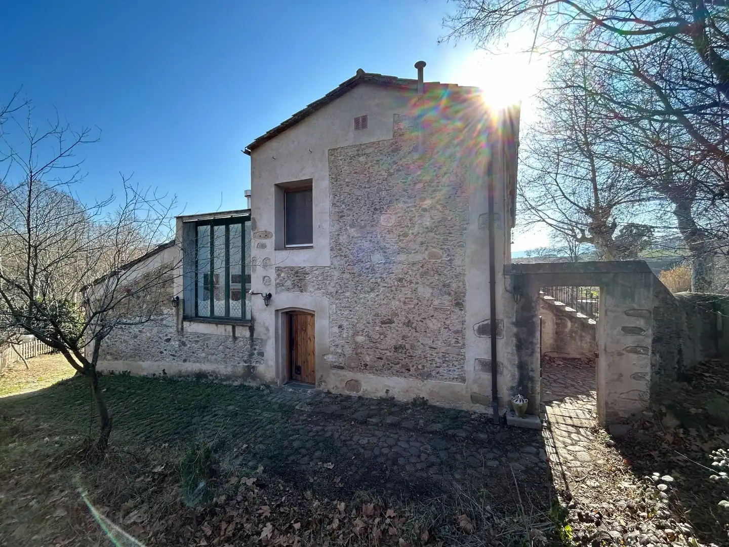 Vista exterior de Finca rústica en venda en Santa Maria de Palautordera amb Calefacció