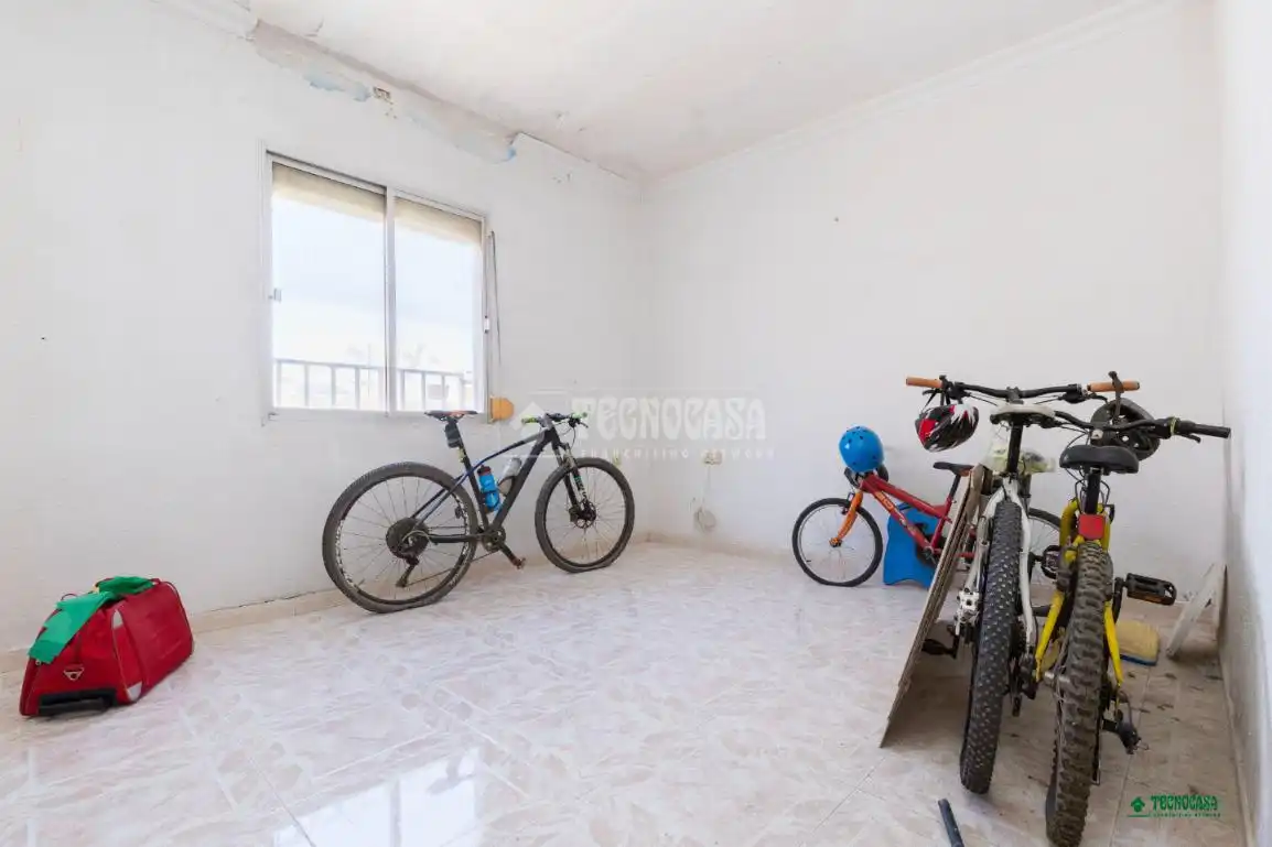 Piso en venta en Almería