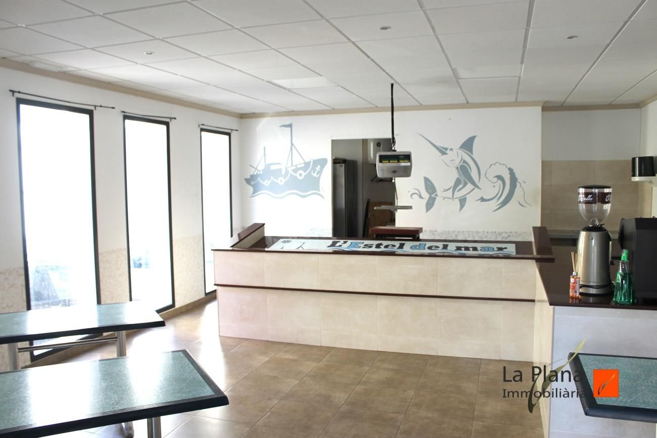 Local en venda a Calle Carrer Brasil, Zona Hospital