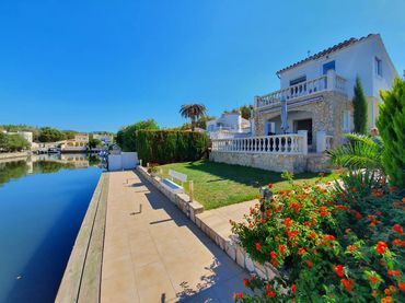 Casa con balcone in vendita a Tordera - Fluvià - Llobregat