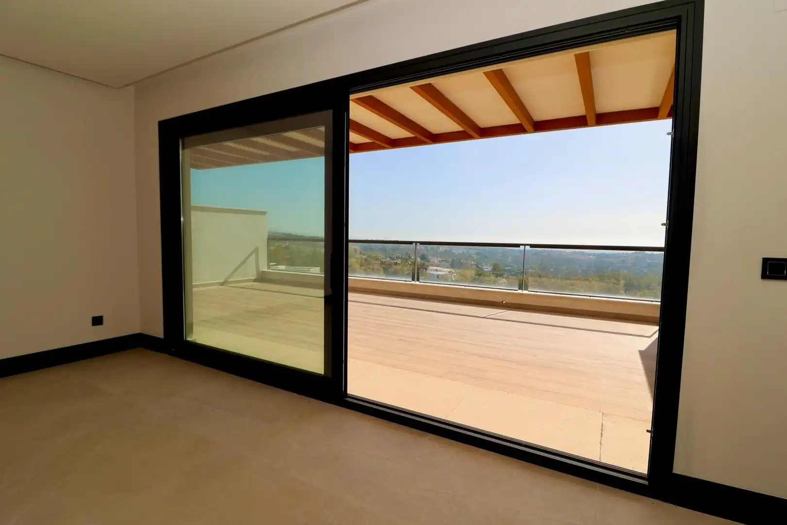 Terrace of Flat for sale in Marbella  with Air Conditioner, Private garden and Terrace