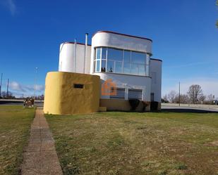 Exterior view of Premises for sale in Garrafe de Torío