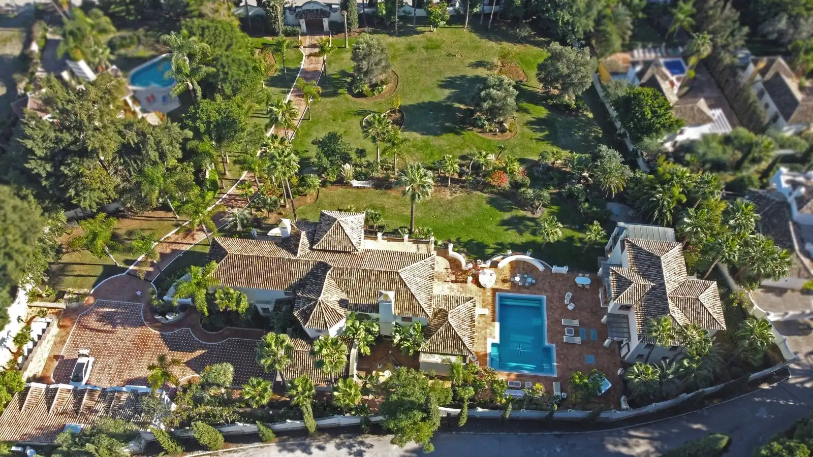 Casa amb terrassa en venda a El Paraíso, imagen 4