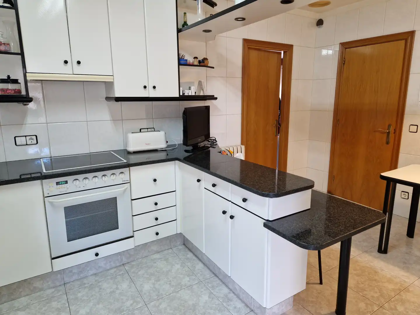 Cocina de Casa o chalet en venta en Olot con Calefacción, Jardín privado y Terraza