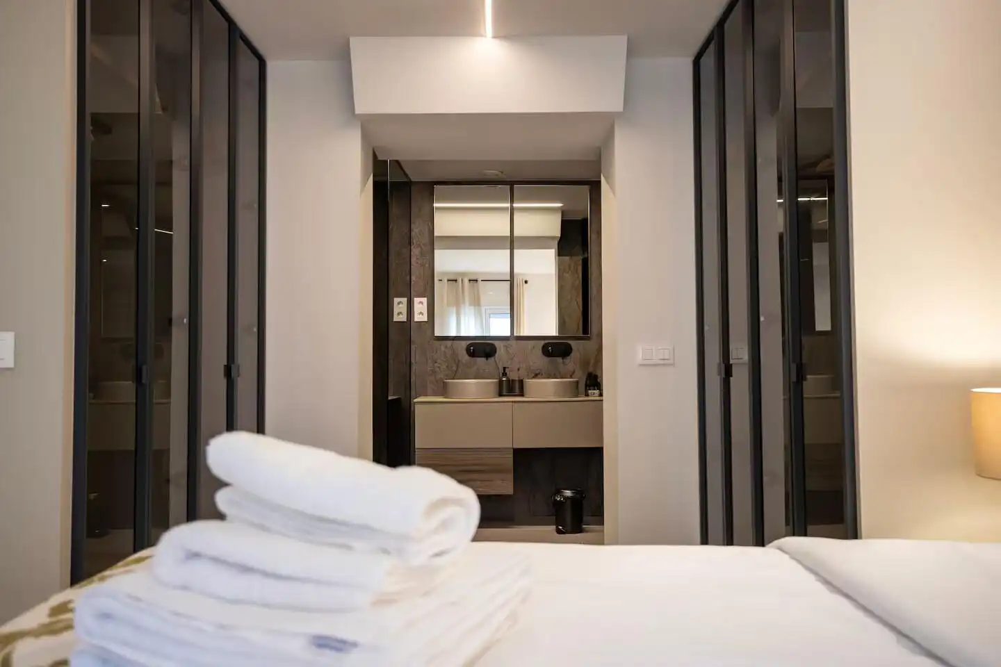 Bedroom of Apartments for rent in Cerdanyola del Vallès  with Air Conditioner and Furnished