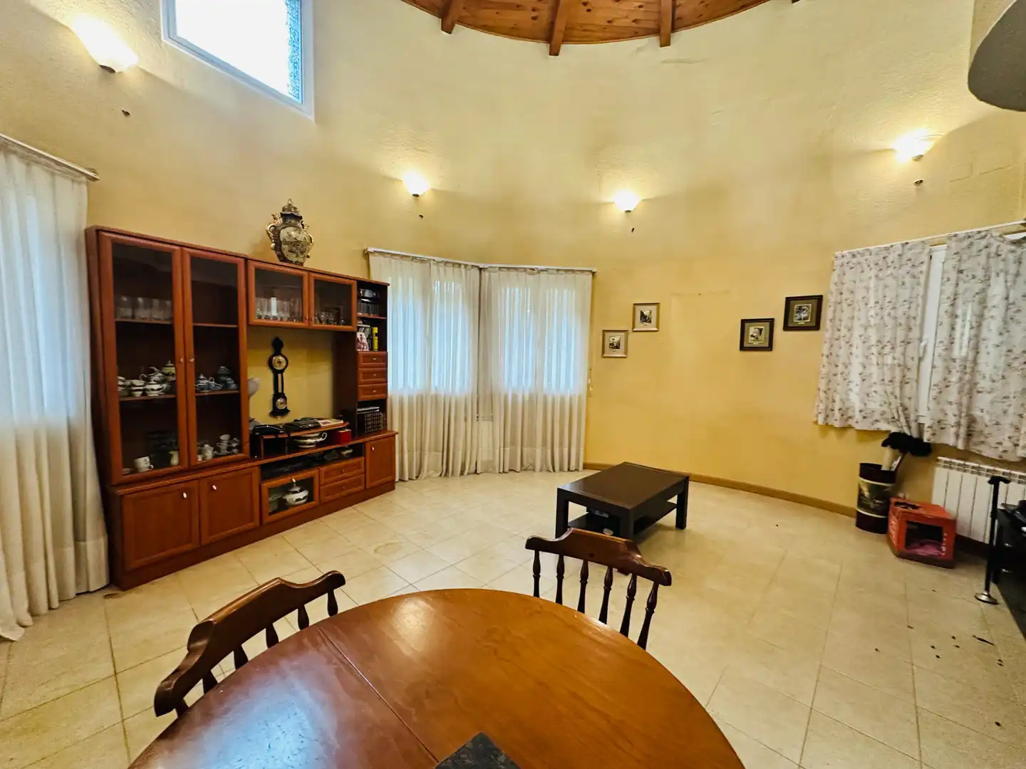 Sala de estar de Casa o chalet en venta en Tordesillas con Calefacción, Jardín privado y Amueblado