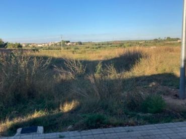 Terreno residenziale in vendita a Calle Utiel 34
