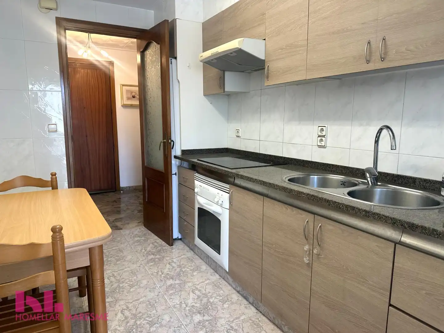 Küche von Wohnung zum Verkauf in Calella mit Klimaanlage, Heizung und Terrasse