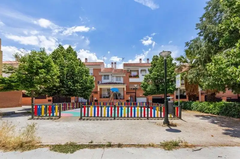 Exterior view of Houses for sale in Granada  with Air Conditioner, Heating and Terrace