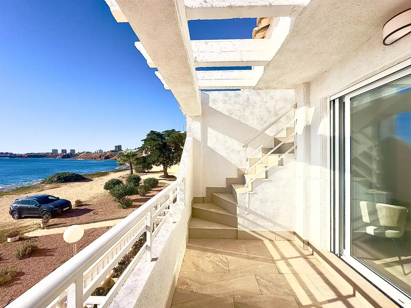 Apartamento con piscina en venta en Avenida Notario Juan José Martínez Román, imagen 3
