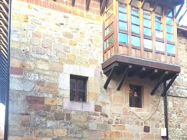 Maison avec balcon à vendre à Aguilar de Campoo - PZ SAN LORENZO