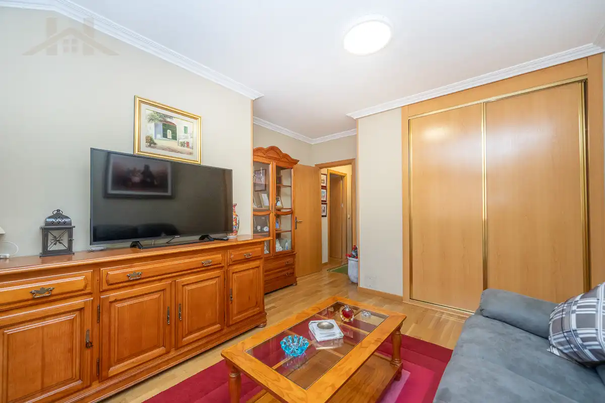 Sala de estar de Casa adosada en venta en Moralzarzal con Aire acondicionado, Calefacción y Trastero