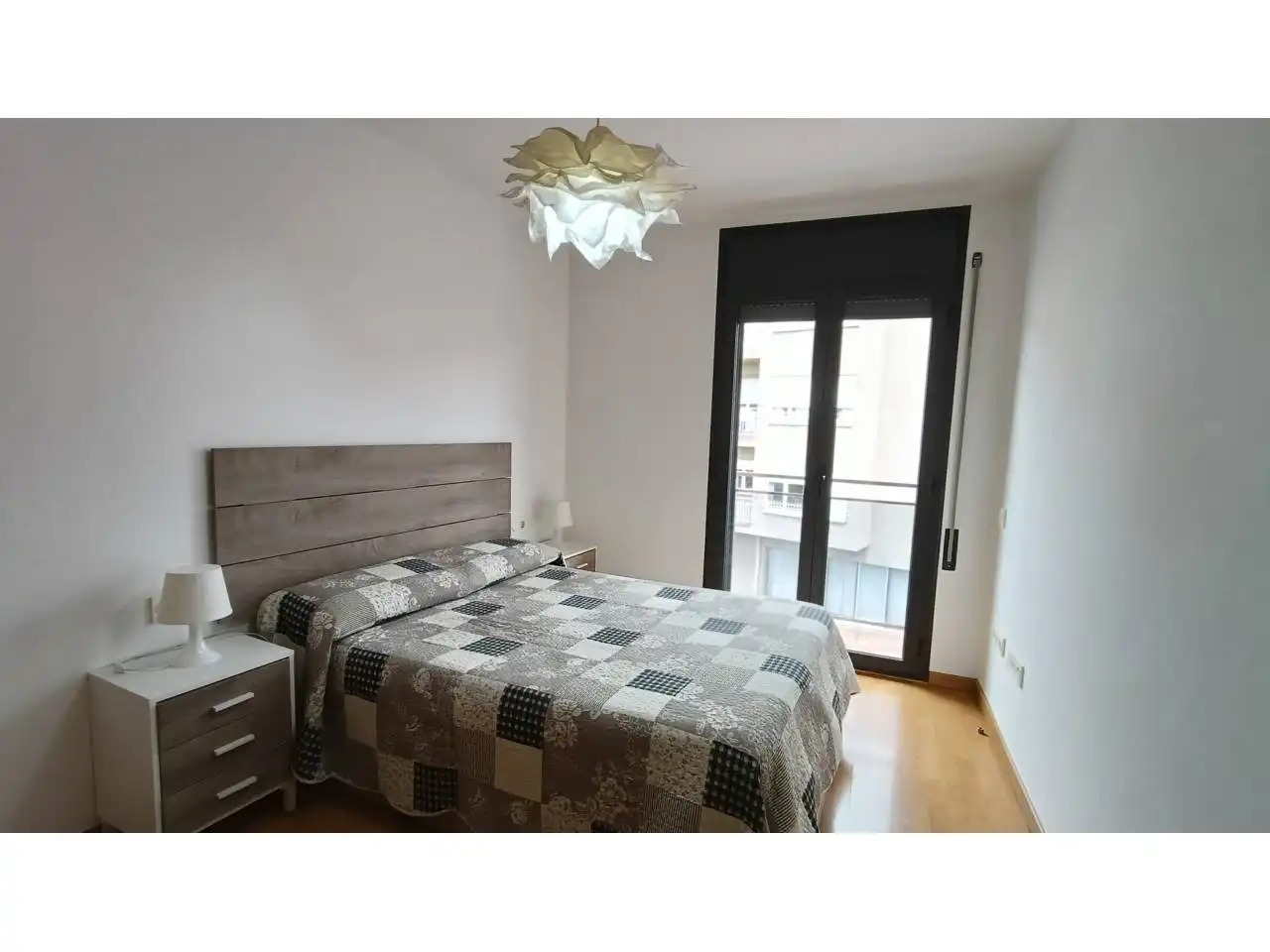 Habitación de Dúplex en venta en Berga con Calefacción, Trastero y Balcón