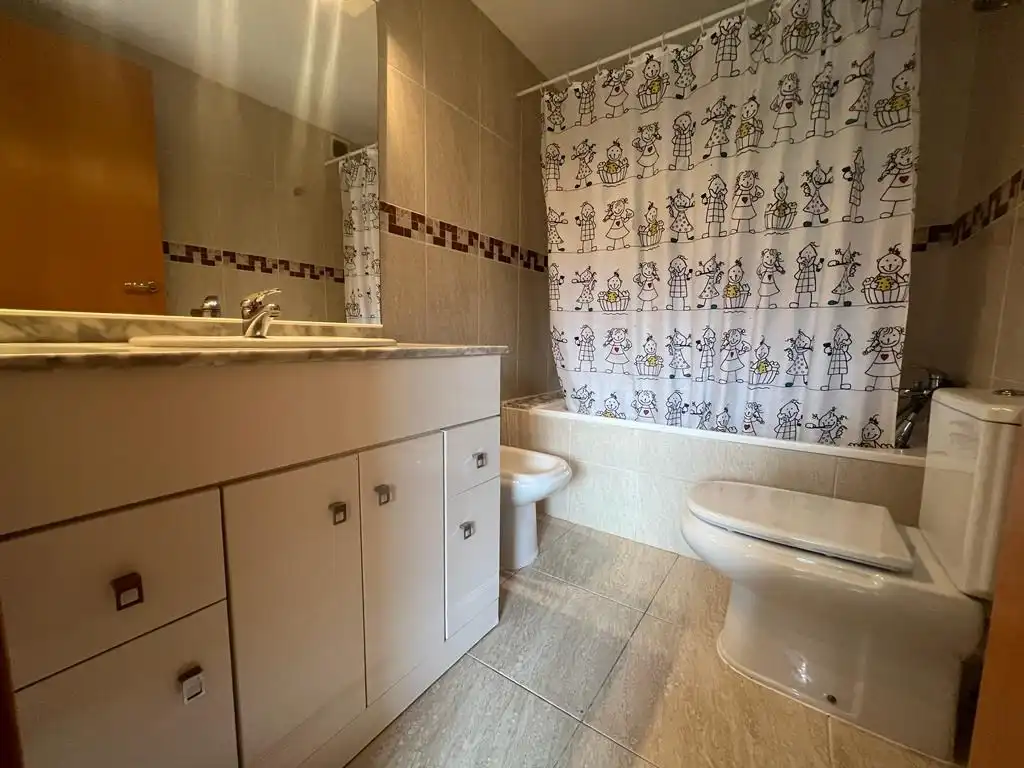 Flat for rent in PAISOS CATALANS, Sant Pere i Sant Pau