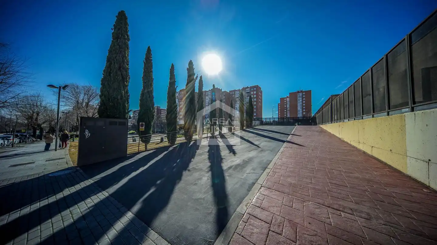 Vista exterior de Piso en venta en Alcorcón con Aire acondicionado, Calefacción y Terraza