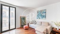 Living room of Flat for sale in  Barcelona Capital  with Air Conditioner and Terrace