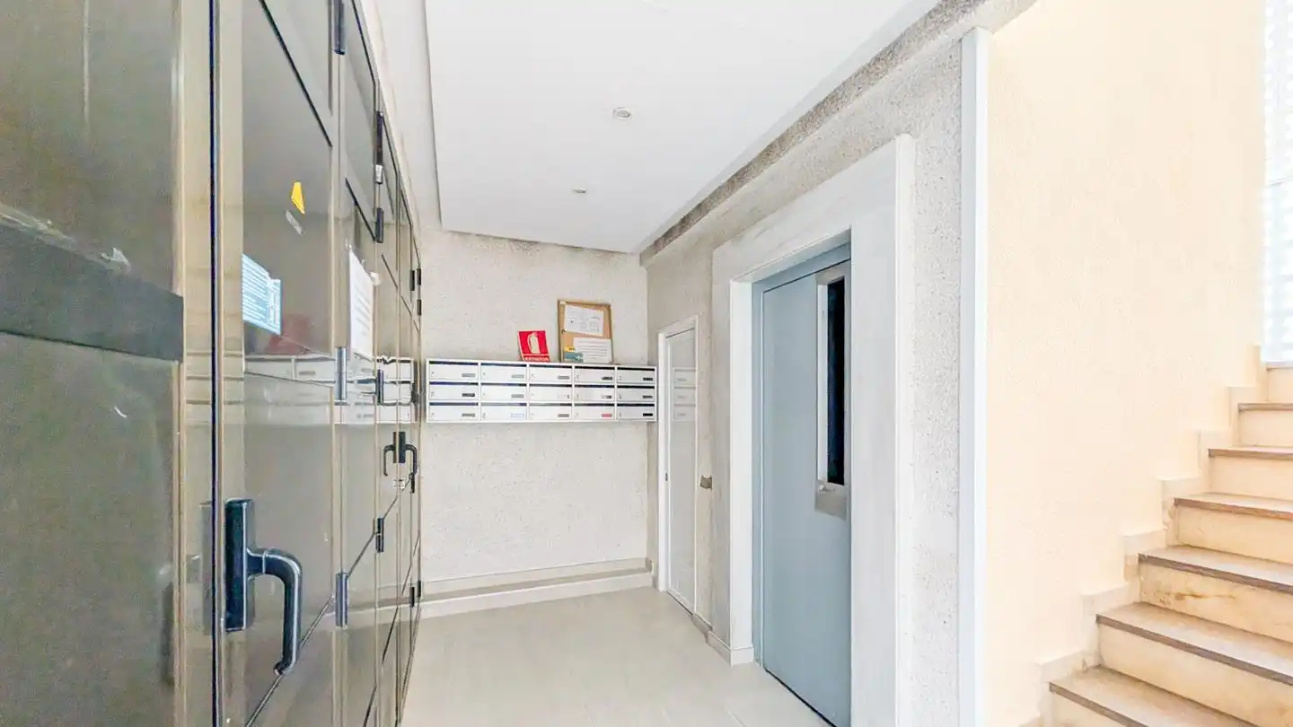 Wohnung zum Verkauf in Santa Pola mit Klimaanlage und Terrasse