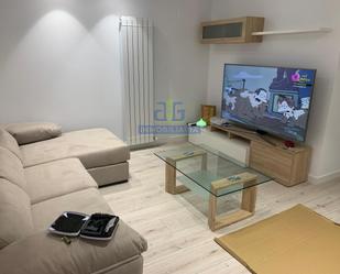 Living room of Flat for sale in León Capital   with Heating, Parquet flooring and Furnished