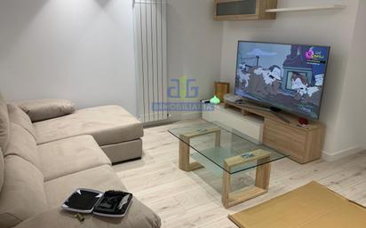 Living room of Flat for sale in León Capital   with Heating, Parquet flooring and Furnished