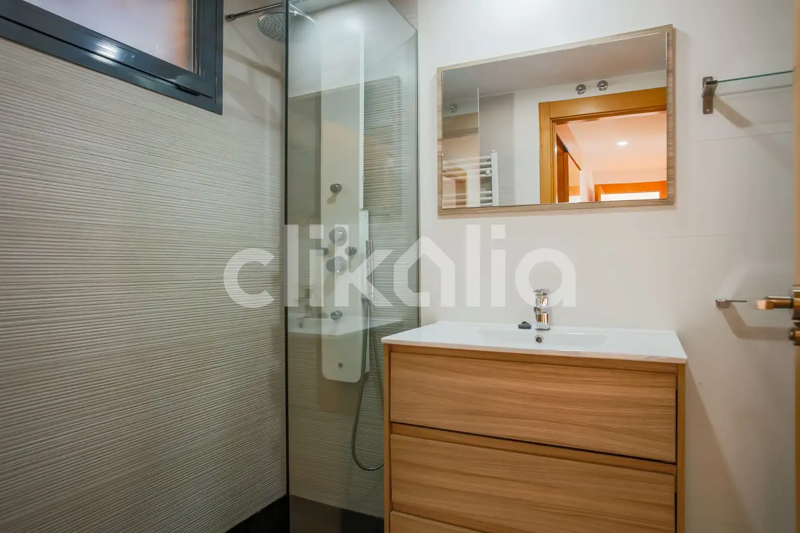 Baño de Piso en venta en Las Rozas de Madrid con Calefacción, Jardín privado y Terraza