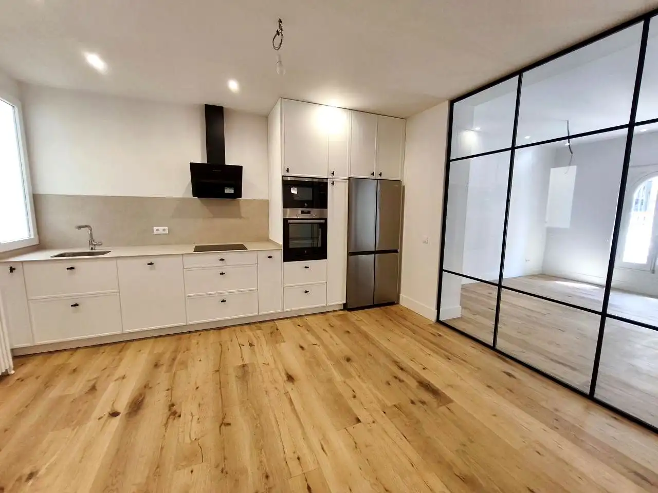Kitchen of Flat for rent in Barrio de Salamanca