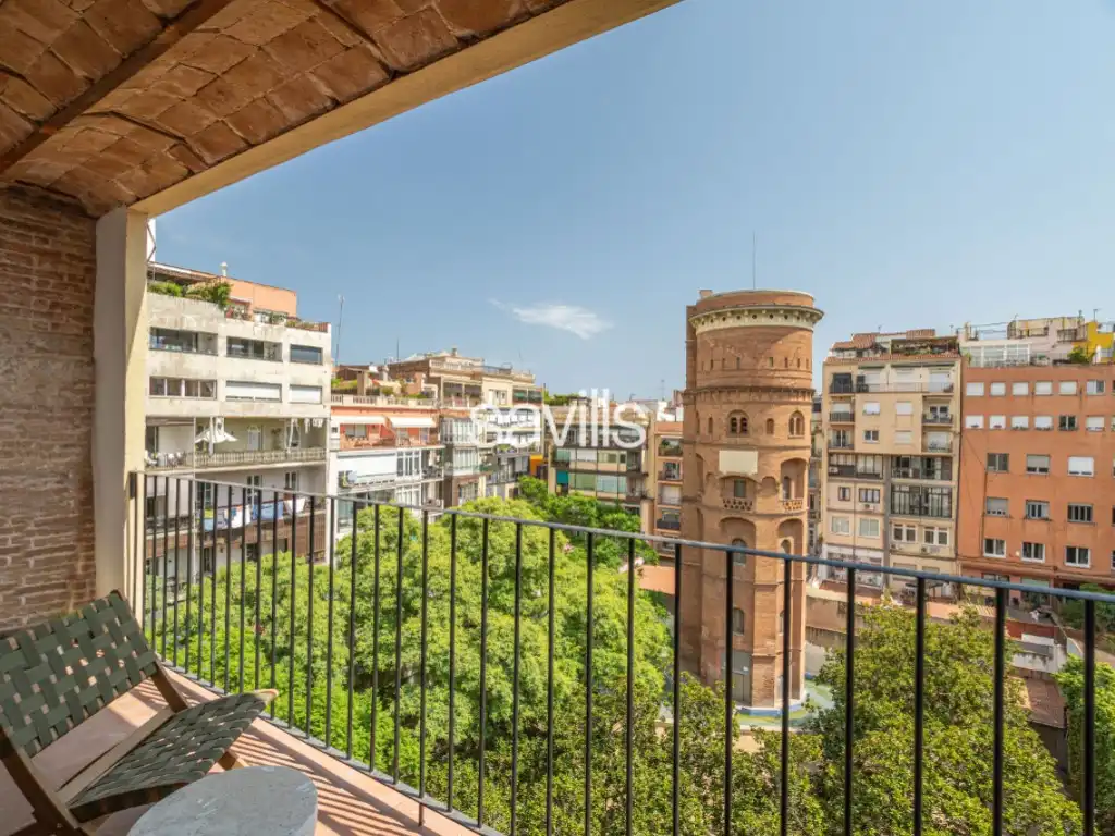 Vista exterior de Apartamento en venta en Barcelona con Aire acondicionado y Terraza
