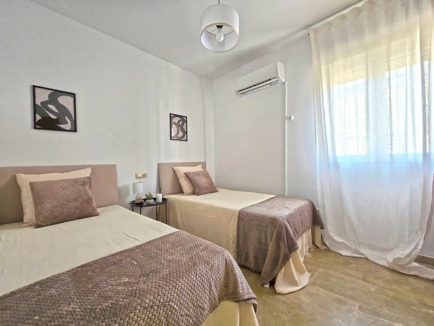 Bedroom of Detached homes for sale in Alcalá del Río