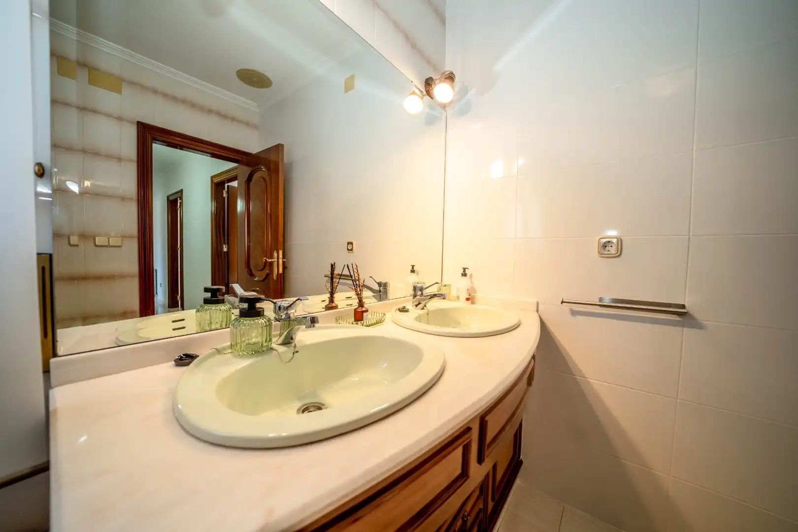 Bathroom of Apartments for rent in San Pedro del Pinatar  with Air Conditioner, Terrace and Furnished