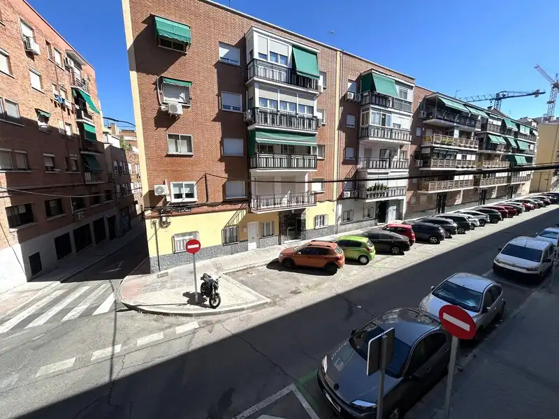 Vista exterior de Piso en venta en Madrid con Aire acondicionado, Calefacción y Terraza