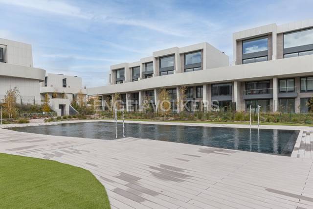 Apartamento en Alquiler en Avenida de Luis García Cereceda en Prado de Somoaguas