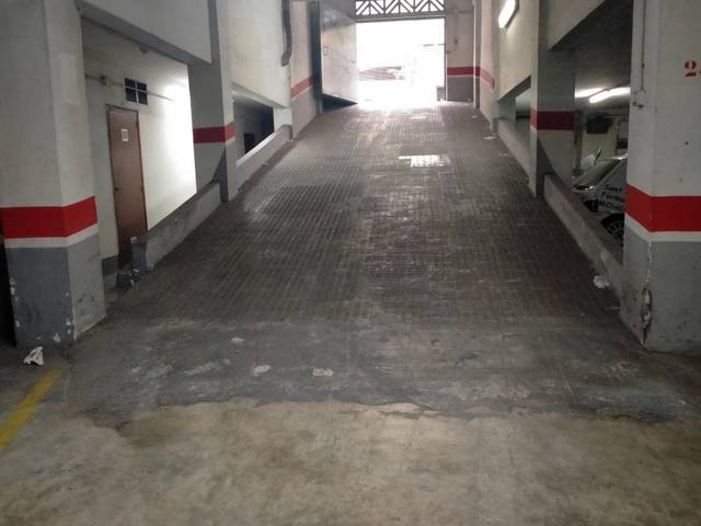 Garaje en Alquiler en Torrefiel