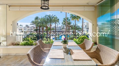 Foto 2 de Apartament en venda a Urbanizacion Coto Los Dolores, Romana Playa, Marbella