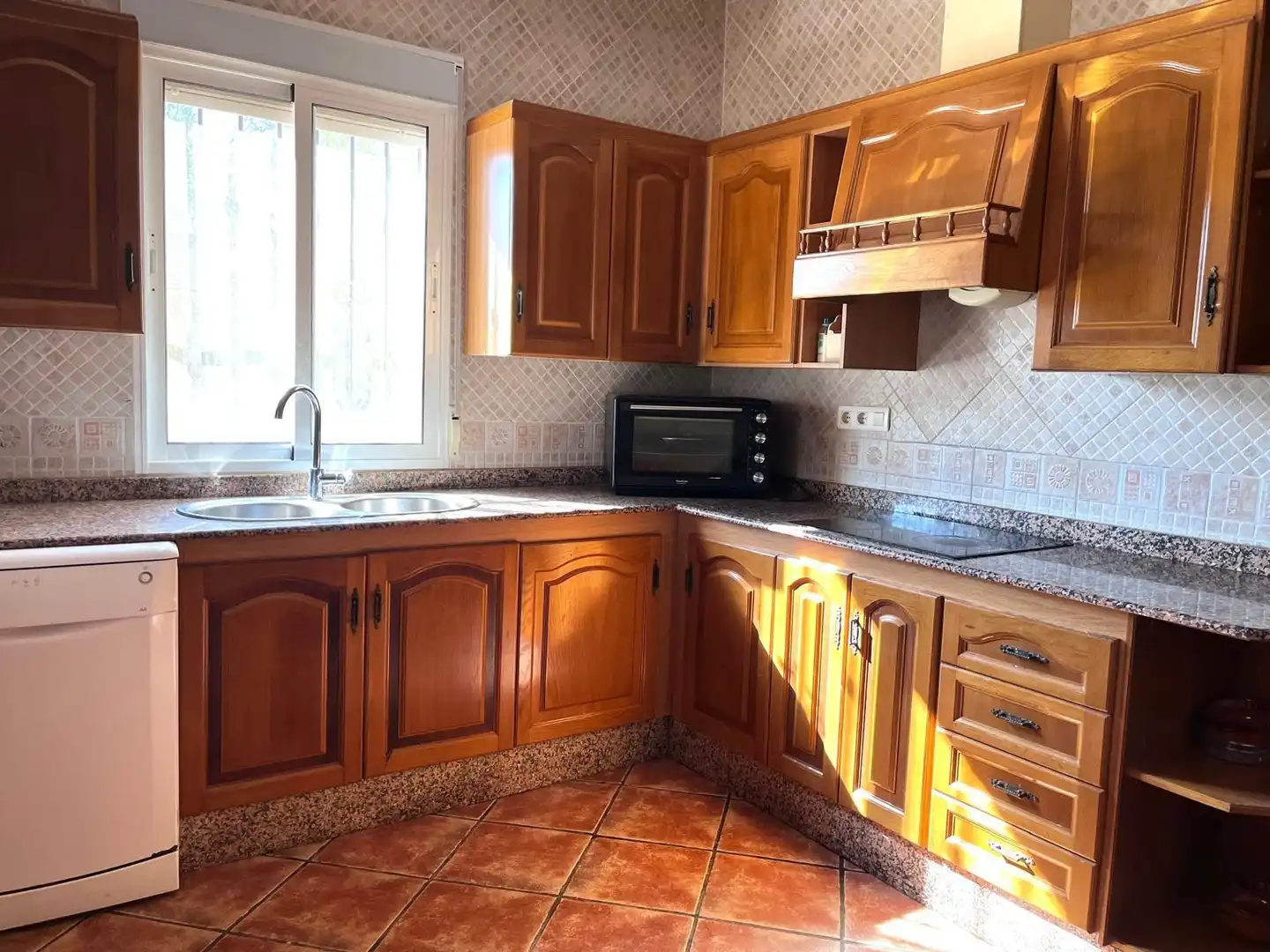 Kitchen of Houses for sale in Aspe  with Terrace, Swimming Pool and Furnished