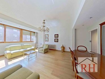 Appartement avec ascenseur à vendre à Calle del Cine