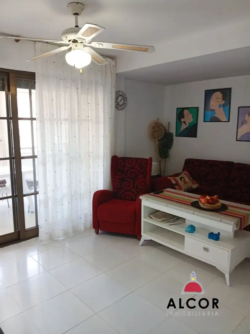 Flat with terrace for sale in Playa de la Concha