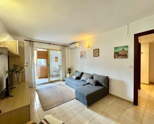 Living room of Apartment for sale in Calpe / Calp  with Air Conditioner and Terrace