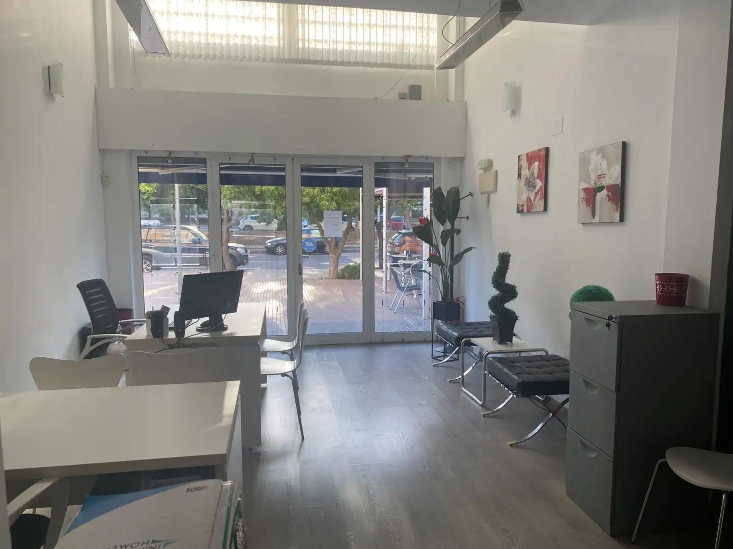 Commercial properties for rent in Alicante / Alacant  with Air Conditioner, Heating and Parquet flooring