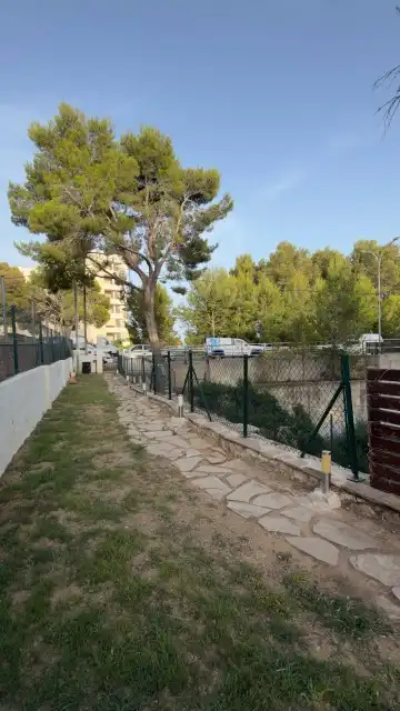 Aparcament de Casa o xalet en venda en Mont-roig del Camp amb Aire condicionat, Jardí privat i Terrassa